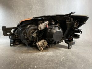 SUBARU IMPREZA GH GH2 GH7 GE GV GR Genuine Headlight HID ICHIKOH 1809 Right Side x1 REPAIRED