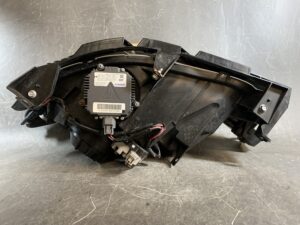 SUBARU IMPREZA GH GH2 GH7 GE GV GR Genuine Headlight HID ICHIKOH 1809 Right Side x1 REPAIRED