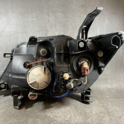 (重複)NISSAN セレナ C26 Genuine Headlight KOITO 100-23096 Right Side x1