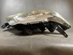 (重複)NISSAN セレナ C26 Genuine Headlight KOITO 100-23096 Right Side x1
