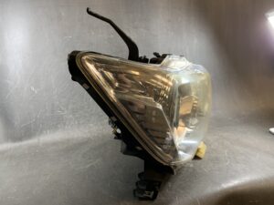 (重複)NISSAN セレナ C26 Genuine Headlight KOITO 100-23096 Right Side x1