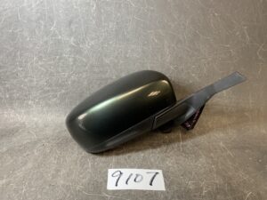 (重複) SUZUKI HUSTLER MR41S MR31S Genuine Door Mirror 5508 Right Side x1