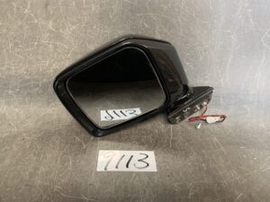 CHEVROLET MW ME34S Genuine Door Mirror with Indicator TOKAIRIKA 566861 / 564516 Left Side x1