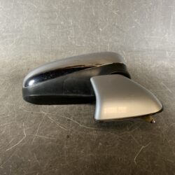 MITSUBISHI COLT Z21 Z22 Z23 Z24 Genuine Door Mirror 5G15 / MR599561-13 Right Side x1