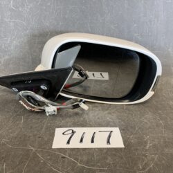 TOYOTA CROWN GRS182 Genuine Door Mirror 564799 Right Side x1