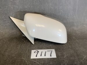 TOYOTA CROWN GRS182 Genuine Door Mirror 564799 Right Side x1