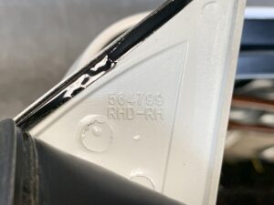 TOYOTA CROWN GRS182 Genuine Door Mirror 564799 Right Side x1