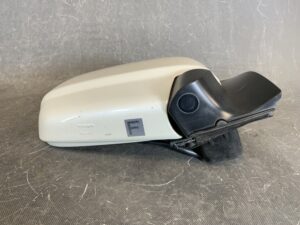 HONDA STEPWGN STEP WAGON RF3 RF4 RF5 RF6 RF7 RF8 Genuine Door Mirror Murakami / 7168 Right Side x1