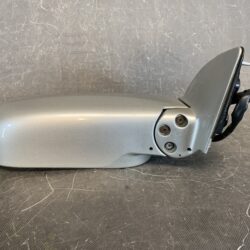 TOYOTA GRAND HIACE KCH10 Genuine Door Mirror 9Z24 / 5107 Right Side x1