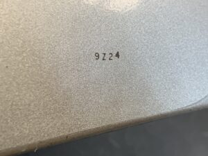 TOYOTA GRAND HIACE KCH10 Genuine Door Mirror 9Z24 / 5107 Right Side x1