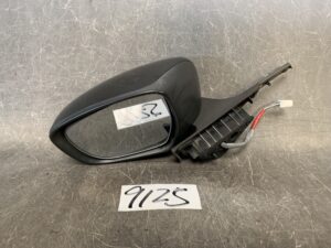 SUZUKI HUSTLER MR41S MR31S Genuine Door Mirror 4B17 Left Side x1