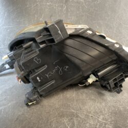 （重複）NISSAN March K13 Genuine Headlight ICHIKOH VALEO H009 Right Side x1