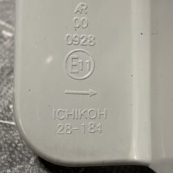 （重複）TOYOTA NOAH AZR60 Genuine Taillight / ICHIKOH 28-184 / Right Side x1