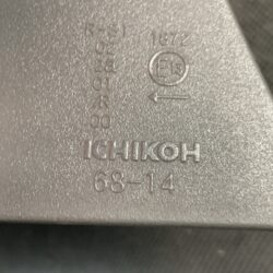 (重複)TOYOTA WISH ZNE10G Genuine Taillight ICHIKOH 68-14 Left Side x1