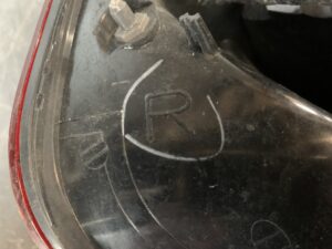 NISSAN NOTE E11 Genuine Taillight / KOITO 220-63780 / Right Side x1