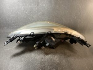 SUZUKI SOLIO BANDIT / MITSUBISHI DELICA D2 MA15S MB15S Genuine Headlight AL LE10H6223 Left Side x1