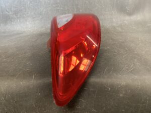 (重複)MAZDA DEMIO DE DEJFS DE3FS DE5FS Genuine Taillight / STANLEY P5776 L / Left Side x1