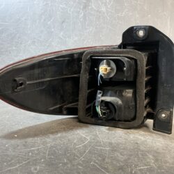 TOYOTA ESTIMA ACR30 Genuine Taillight ICHIKOH 28-139 Right Side x1