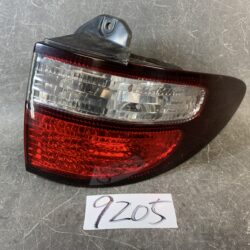 （重複）TOYOTA ESTIMA ACR30 Genuine Taillight ICHIKOH 28-139 Right Side x1