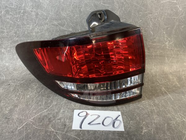 （重複）TOYOTA ESTIMA ACR30 ACR40Genu ine Taillight ICHIKOH 28-169 Left Side x1 » JDM-PARTS NZ