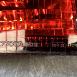（重複）TOYOTA ESTIMA ACR30 Genuine Taillight ICHIKOH 28-139 Left Side x1