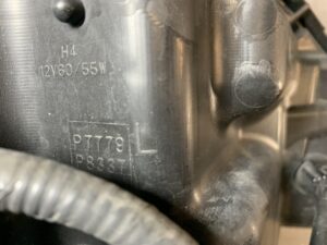 （重複）NISSAN TIIDA C11 Genuine Headlight / STANLEY P7779 L / Left Side x1