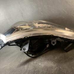 （重複）NISSAN TIIDA C11 Genuine Headlight / STANLEY P7779 L / Left Side x1