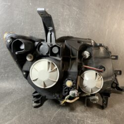 (重複)NISSAN SERENA C26 Genuine HID Headlight / KOITO 100-23097 / Left Side x1