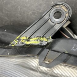 (重複)NISSAN SERENA C26 Genuine HID Headlight / KOITO 100-23097 / Left Side x1