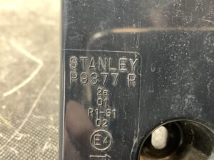 MAZDA PREMACY CW NISSAN LAFESTA Taillight STANLEY P9377 R Right Side x1