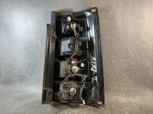 TOYOTA SIENTA NCP81 Genuine Taillight KOITO 52-241 Left Side x1