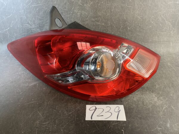 （重複）NISSAN TIIDA / TIIDA LATIO C11 NC11 SC11 SNC11 Genuine Taillight STANLEY P7511 R Right Side x1 » JDM-PARTS NZ