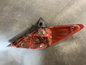 (重複)NISSAN TIIDA / TIIDA LATIO C11 NC11 SC11 SNC11 Genuine Taillight STANLEY P7511 R Right Side x1