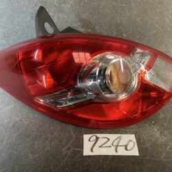 （重複）NISSAN TIIDA / TIIDA LATIO C11 NC11 SC11 SNC11 Genuine Taillight STANLEY P7511 L Left Side x1
