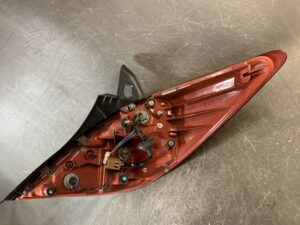 (重複)NISSAN TIIDA / TIIDA LATIO C11 NC11 SC11 SNC11 Genuine Taillight STANLEY P7511 L Left Side x1