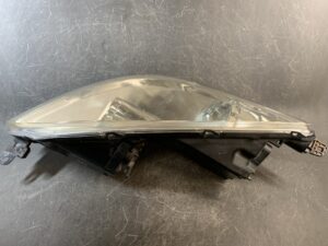 (重複)MITSUBISHI COLT Z2#A (Z21~Z28) Genuine Headlight STANLEY P2970 Right Side x1