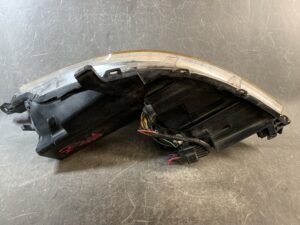 (重複)MITSUBISHI COLT Z2#A (Z21~Z28) Genuine Headlight STANLEY P2970 Right Side x1