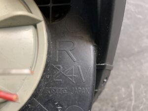 (重複)TOYOTA ESTIMA ACR30 Genuine Headlight KOITO 28-165 Right Side x1