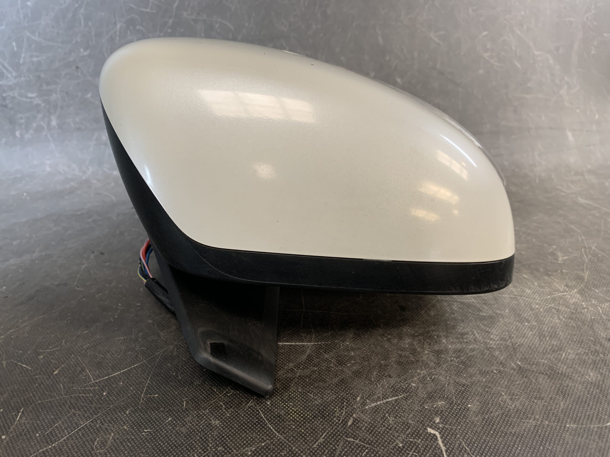 9254-4 SUZUKI SOLIO DELICA D2 Door Mirror Indicator 82K4 Right Side x1 » NZ1.95 » JDM-PARTS NZ » JDM-PARTS NZ MITSUBISHI DELICA D2 MB15S Genuine Door Mirror With Indicator 82K4 Right Side x1 SUZUKI SOLIO DELICA D2 Door Mirror Indicator 82K4 Right Side x1 » JDM-PARTS NZ