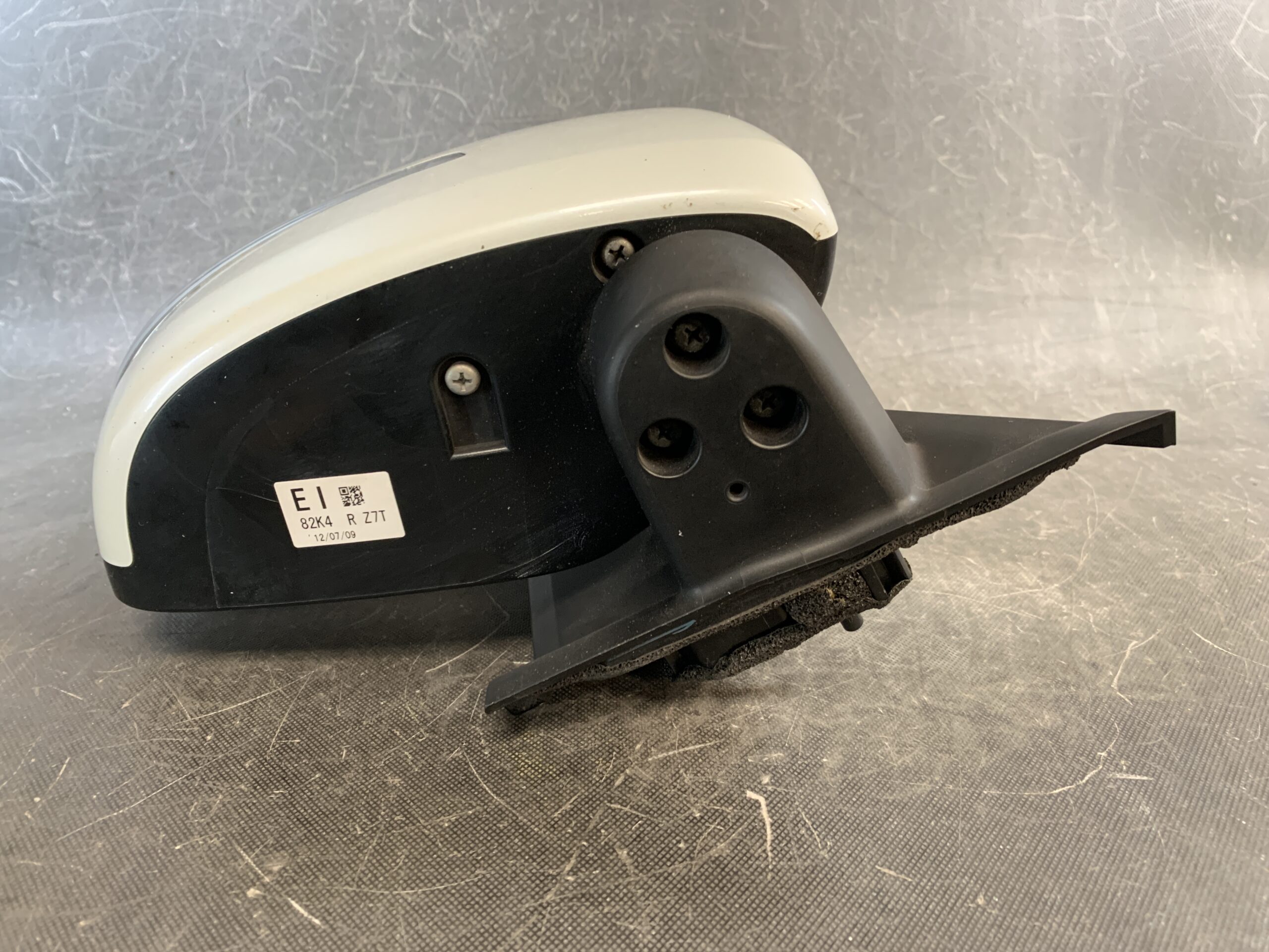 9254-5 SUZUKI SOLIO DELICA D2 Door Mirror Indicator 82K4 Right Side x1 » NZ1.95 » JDM-PARTS NZ » JDM-PARTS NZ MITSUBISHI DELICA D2 MB15S Genuine Door Mirror With Indicator 82K4 Right Side x1 SUZUKI SOLIO DELICA D2 Door Mirror Indicator 82K4 Right Side x1 » JDM-PARTS NZ