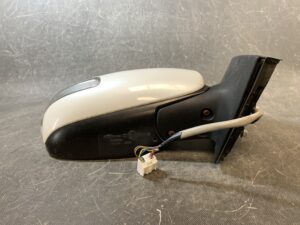 TOYOTA COROLLA AXIO ZRE142 Genuine Door Mirror with Indicator ICHIKOH 8318 / 12-514/ K38 Right Side x1
