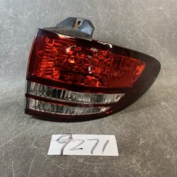 TOYOTA ESTIMA ACR30 Genuine Taillight ICHIKOH 28-169 Right Side x1