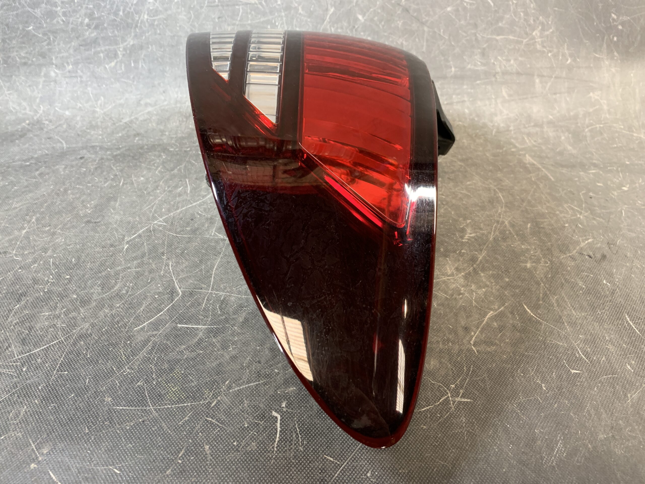 CHIKOH 28-169 Right Side x1