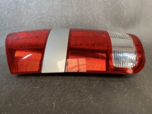 TOYOTA NOAH AZR60 Genuine Taillight / ICHIKOH 28-184 / Left Side x1