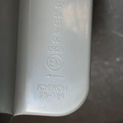 TOYOTA NOAH AZR60 Genuine Taillight / ICHIKOH 28-184 / Left Side x1