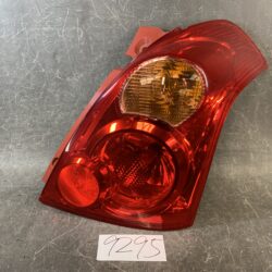 （重複）SUZUKI SWIFT ZC31S Genuine Taillight STANLEY P5780R Right Side x1