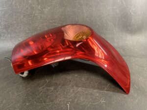 (重複)SUZUKI SWIFT ZC31S Genuine Taillight STANLEY P5780R Right Side x1
