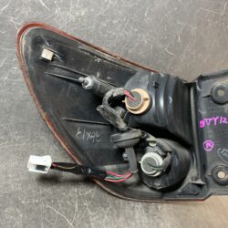 KOITO 220-24886 / Right Side x1