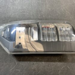 TOYOTA VOXY ZRR70 Genuine Taillight / ICHIKOH 28-220 / Left Side x1