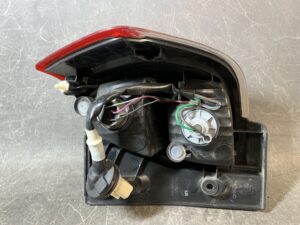 SUZUKI SOLIO MA15S Genuine Taillight / TOKAIDENSO 35603-54MA L/ Left Side x1